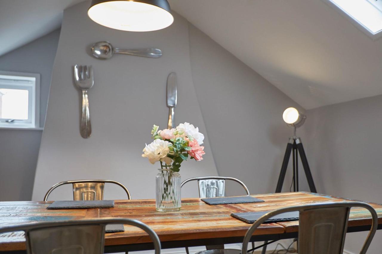 Host & Stay - Henderson House ウィットビー エクステリア 写真